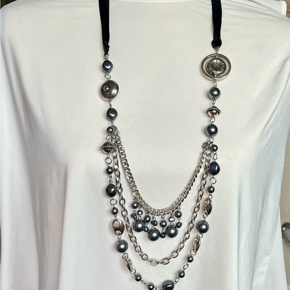 Necklace silver/gray beads black ribbon asymmetrical  jewelry - Picture 3 of 15